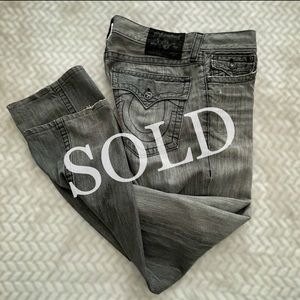 True Religion RICKY Gray/Black Stitched Jeans 33